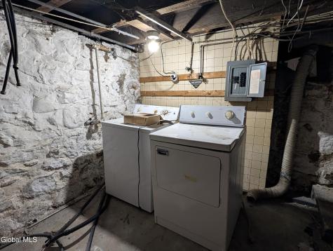 67 Montgomery Street Gloversville NY 12078