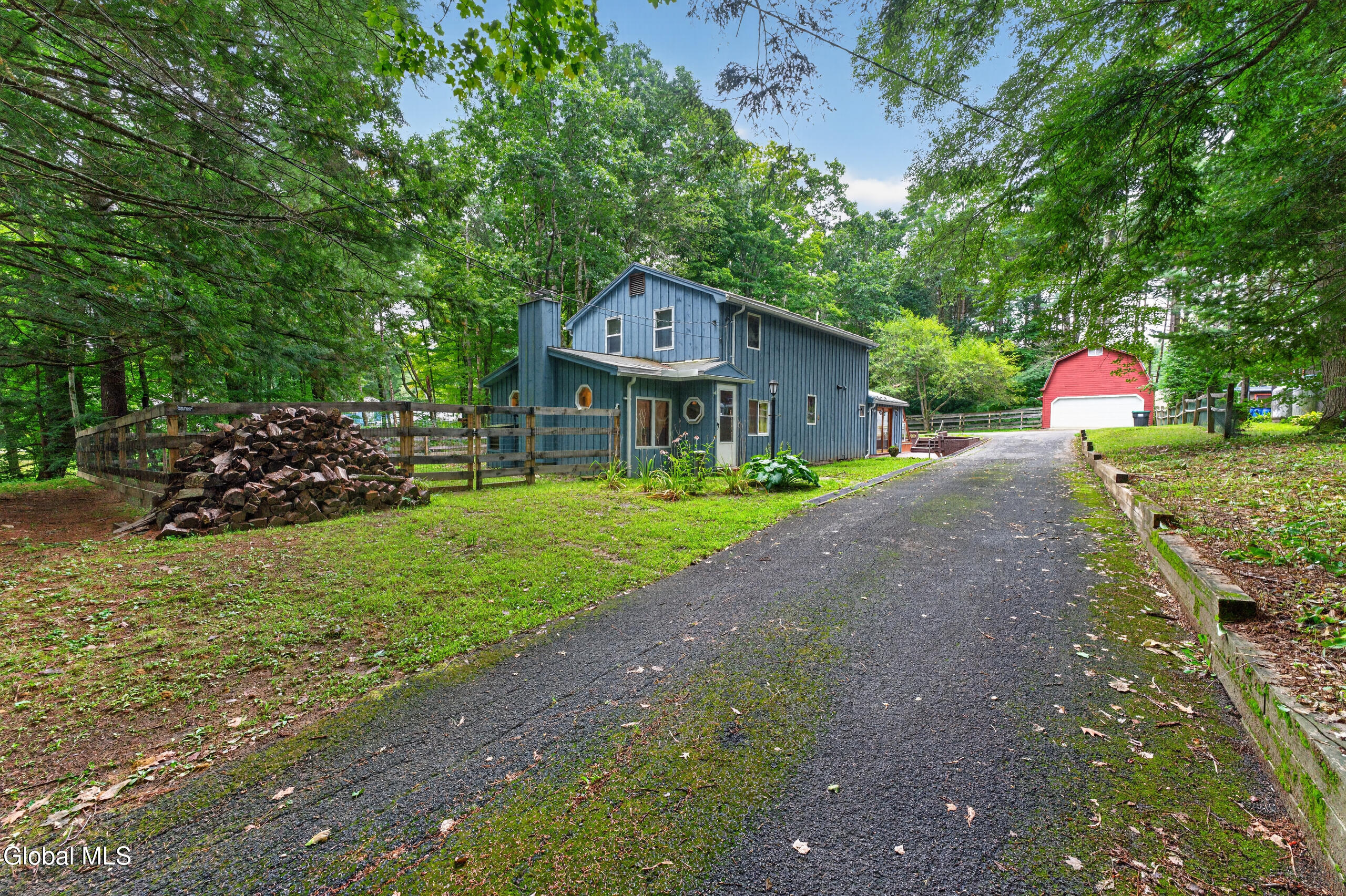 5647 Lake Road Galway NY 12074