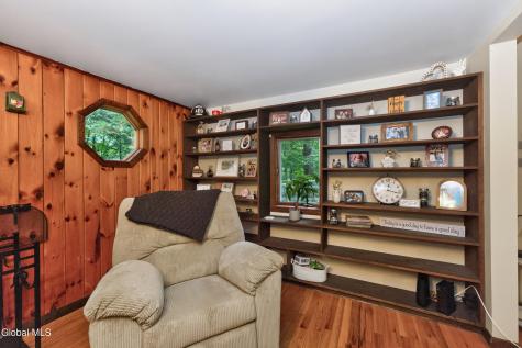 5647 Lake Road Galway NY 12074