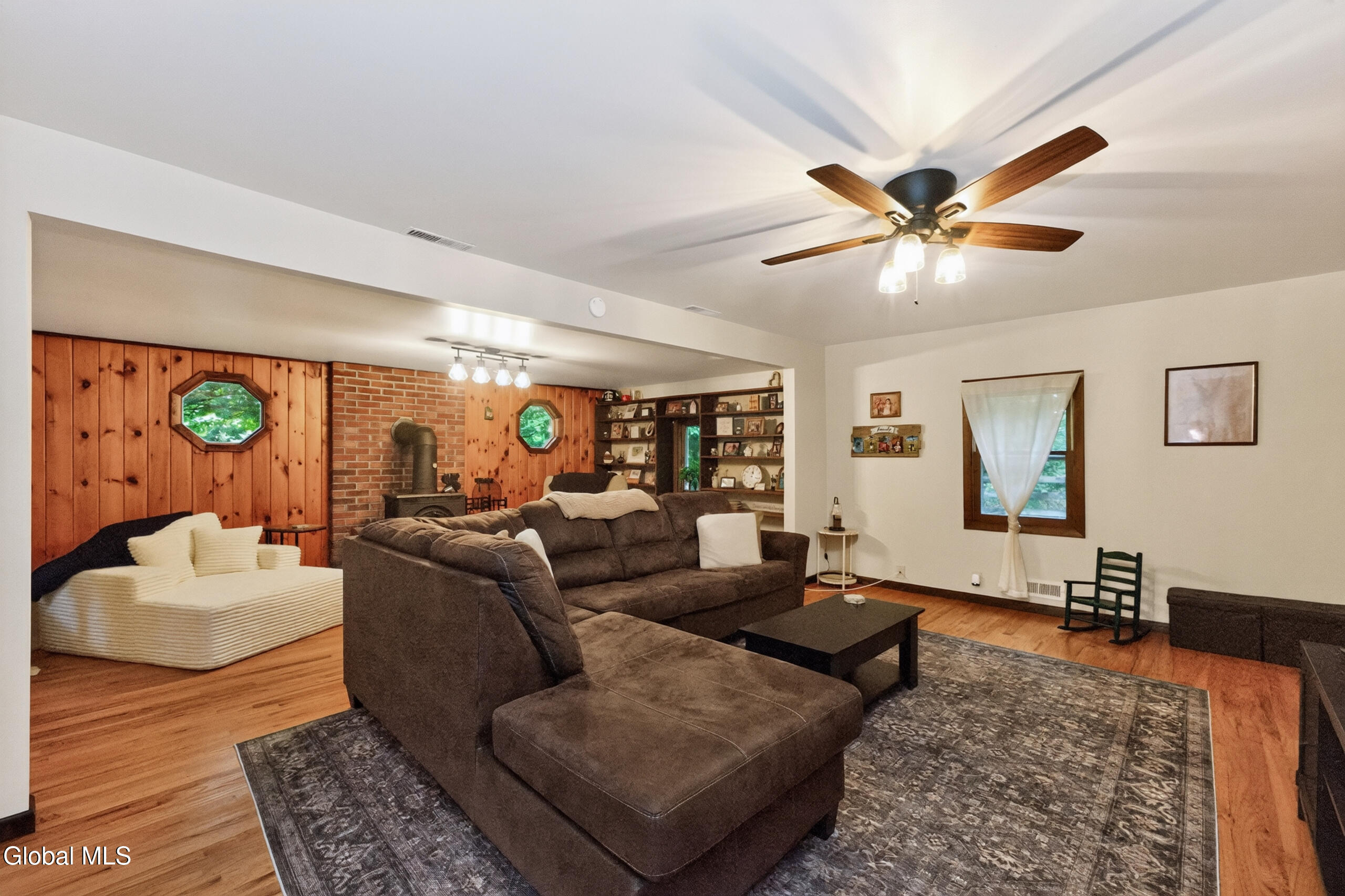 5647 Lake Road Galway NY 12074