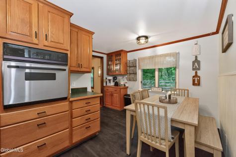 5647 Lake Road Galway NY 12074