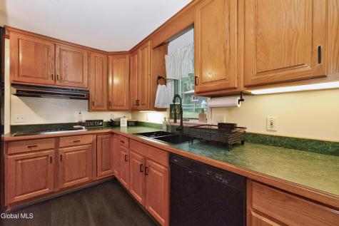 5647 Lake Road Galway NY 12074