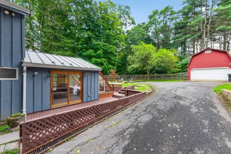 5647 Lake Road Galway NY 12074