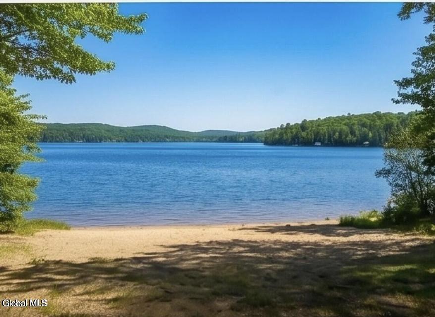 5647 Lake Road Galway NY 12074
