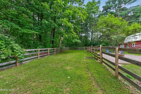 5647 Lake Road Galway NY 12074