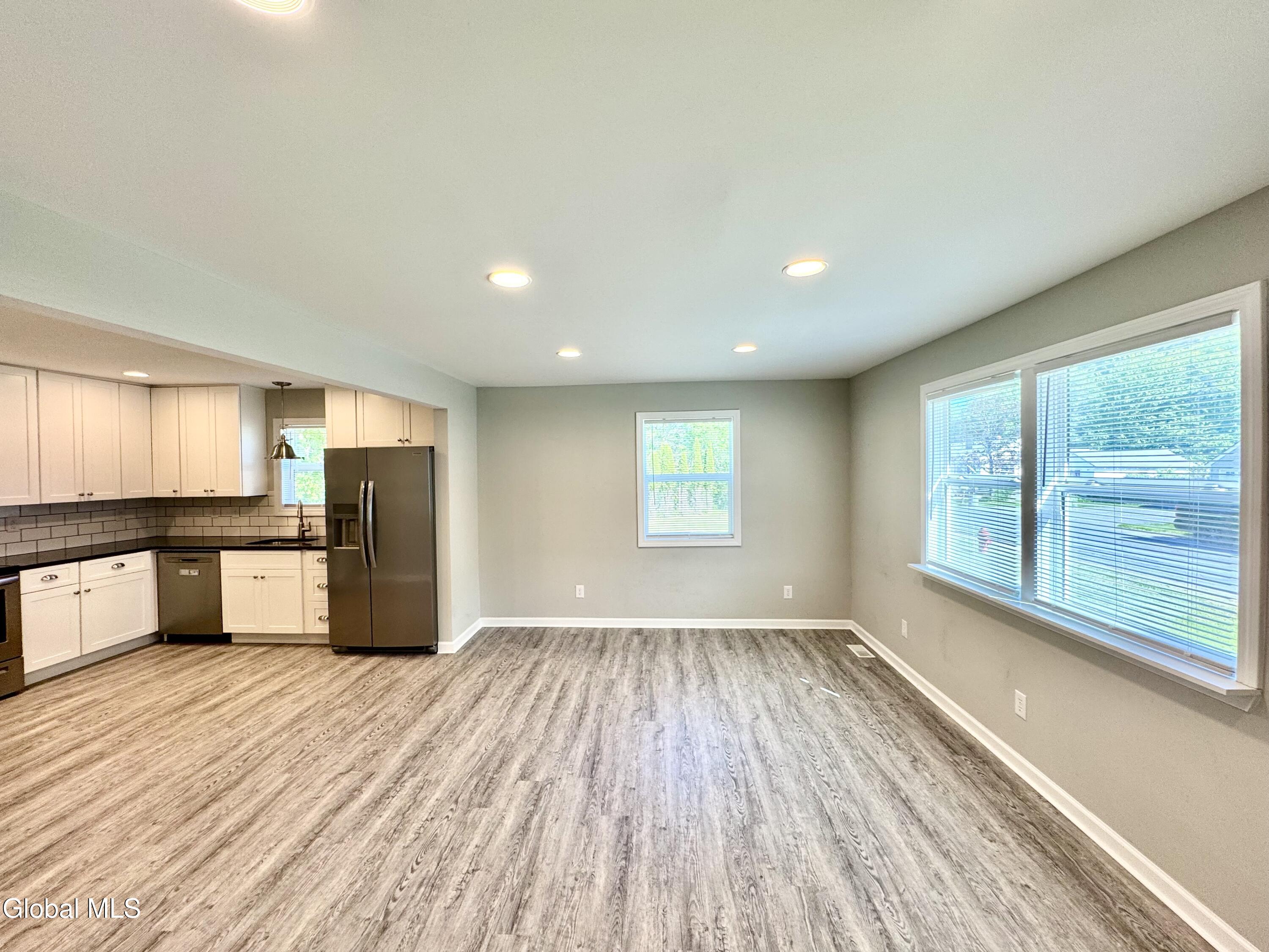 18 3rd Avenue Hadley NY 12835