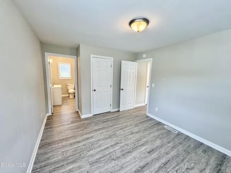 18 3rd Avenue Hadley NY 12835