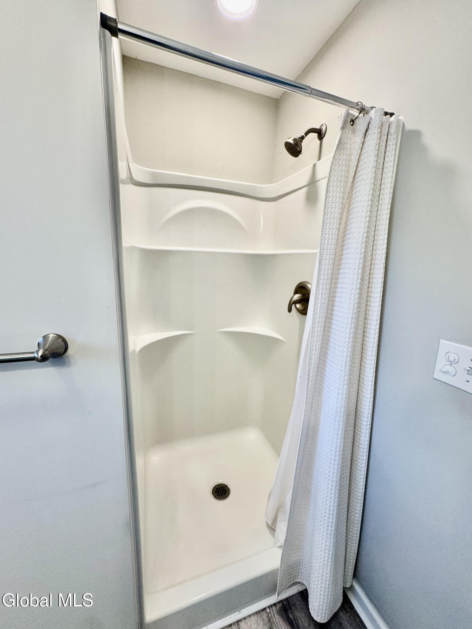 18 3rd Avenue Hadley NY 12835