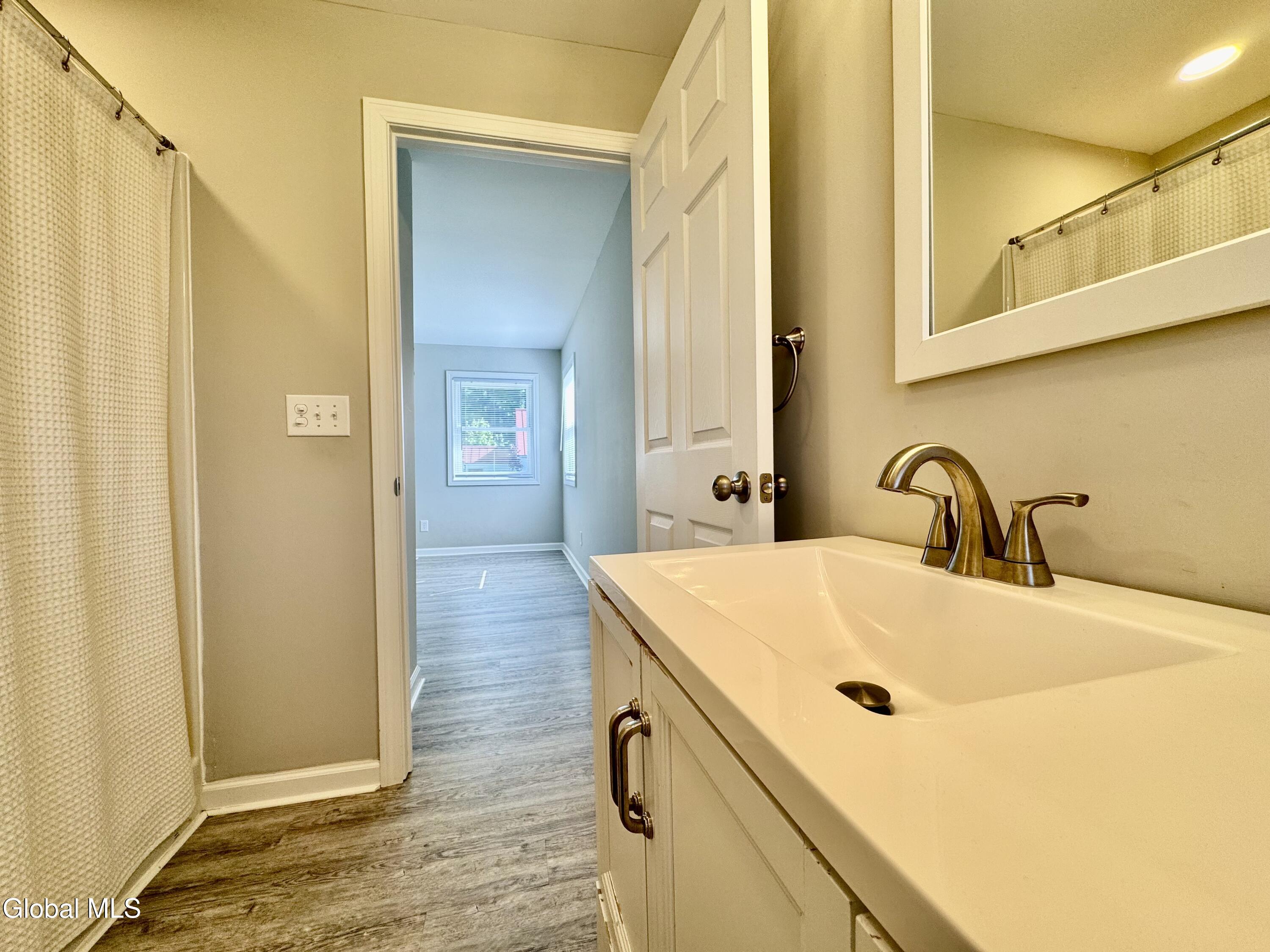 18 3rd Avenue Hadley NY 12835