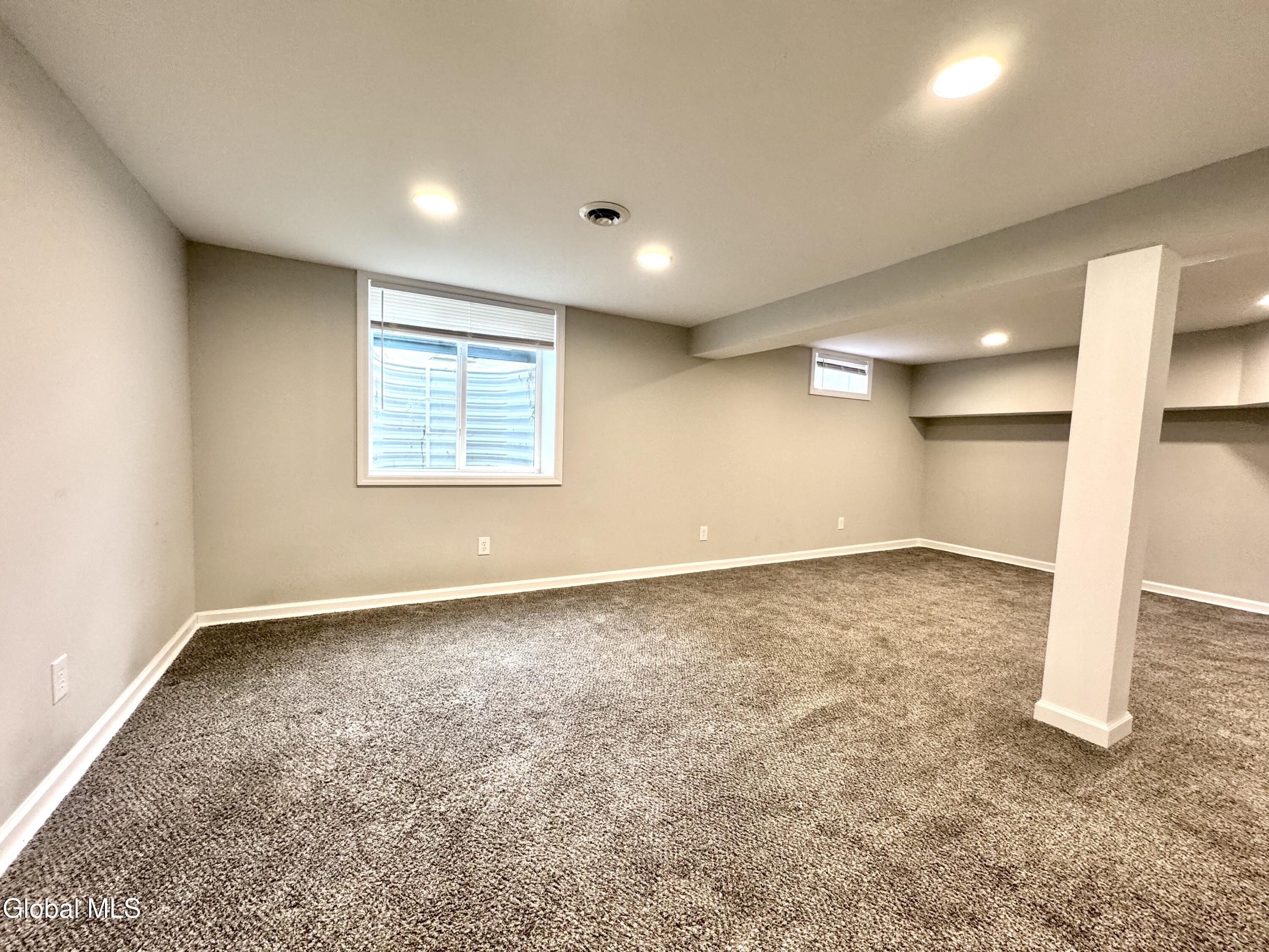 18 3rd Avenue Hadley NY 12835