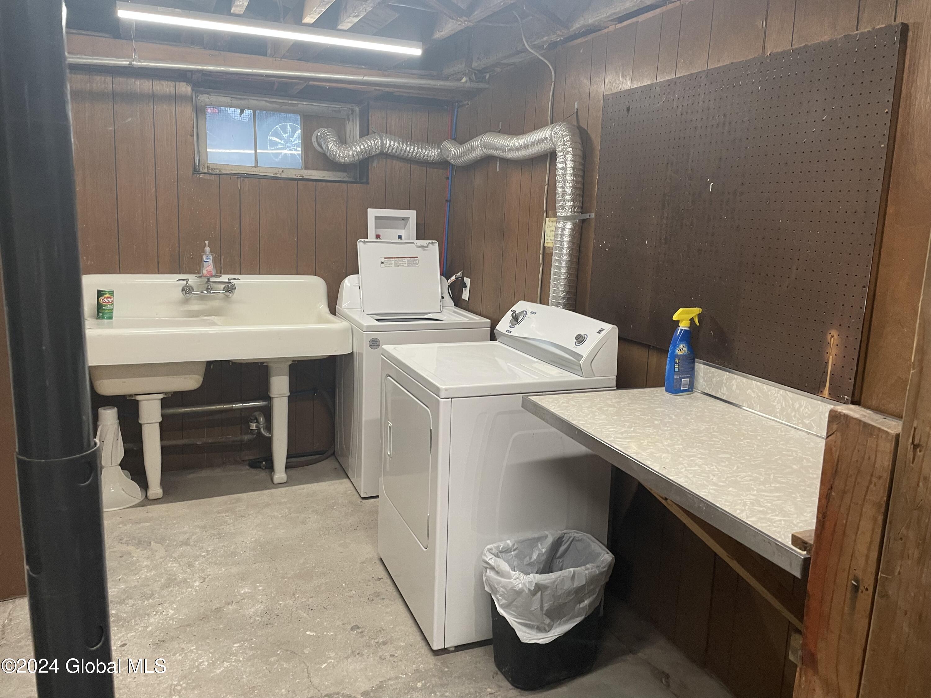 2303-2305 15th Street Troy NY 12180