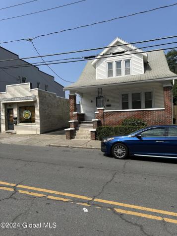 2303-2305 15th Street Troy NY 12180