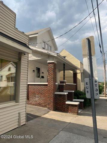 2303-2305 15th Street Troy NY 12180