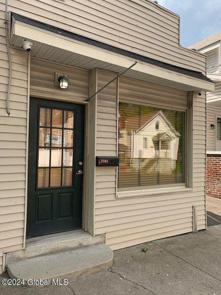 2303-2305 15th Street Troy NY 12180