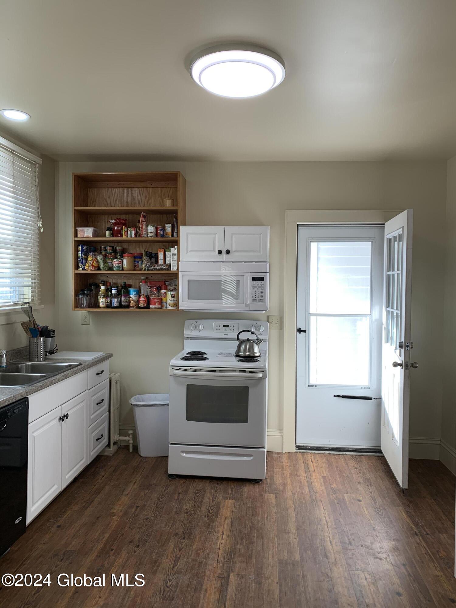 2303-2305 15th Street Troy NY 12180