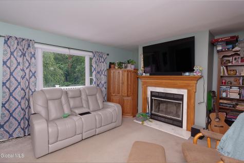 67 Higgins Road Wynantskill NY 12198