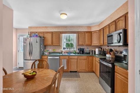 67 Higgins Road Wynantskill NY 12198