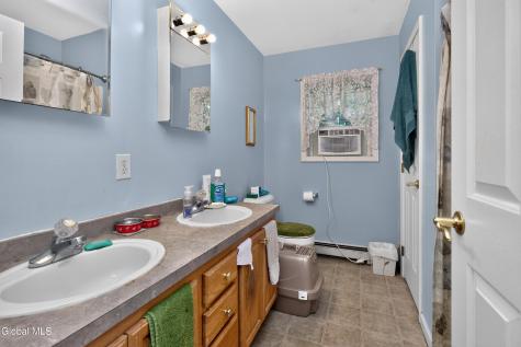 67 Higgins Road Wynantskill NY 12198
