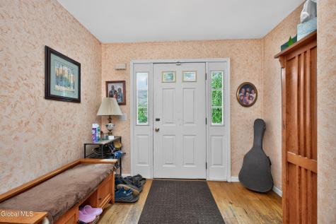67 Higgins Road Wynantskill NY 12198