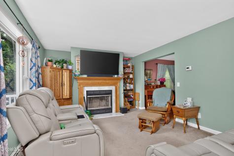 67 Higgins Road Wynantskill NY 12198