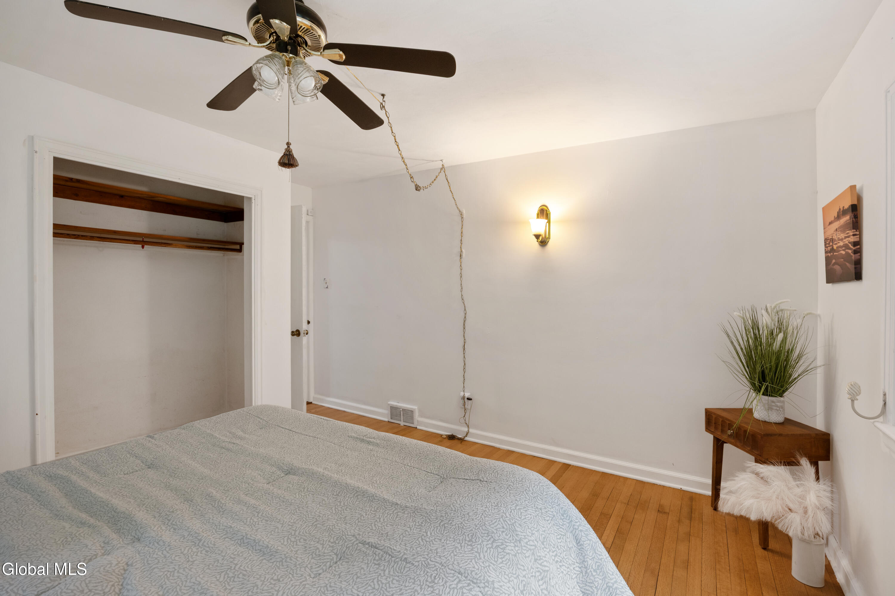 69 Ray Road Rexford NY 12148