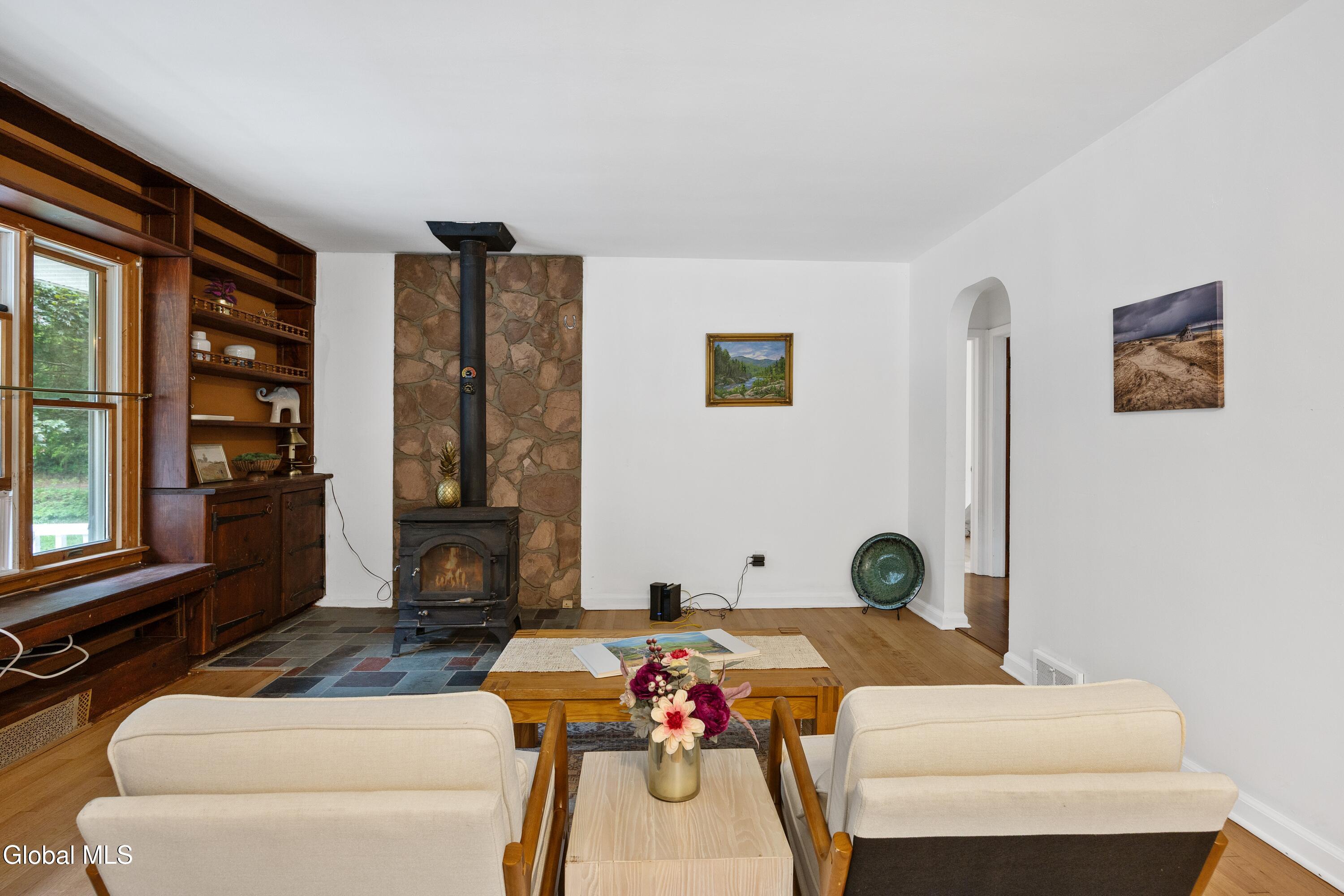 69 Ray Road Rexford NY 12148