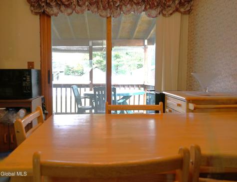 72 Magnolia Circle Ravena NY 12143