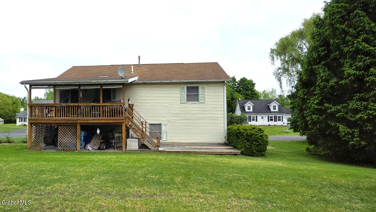 72 Magnolia Circle Ravena NY 12143