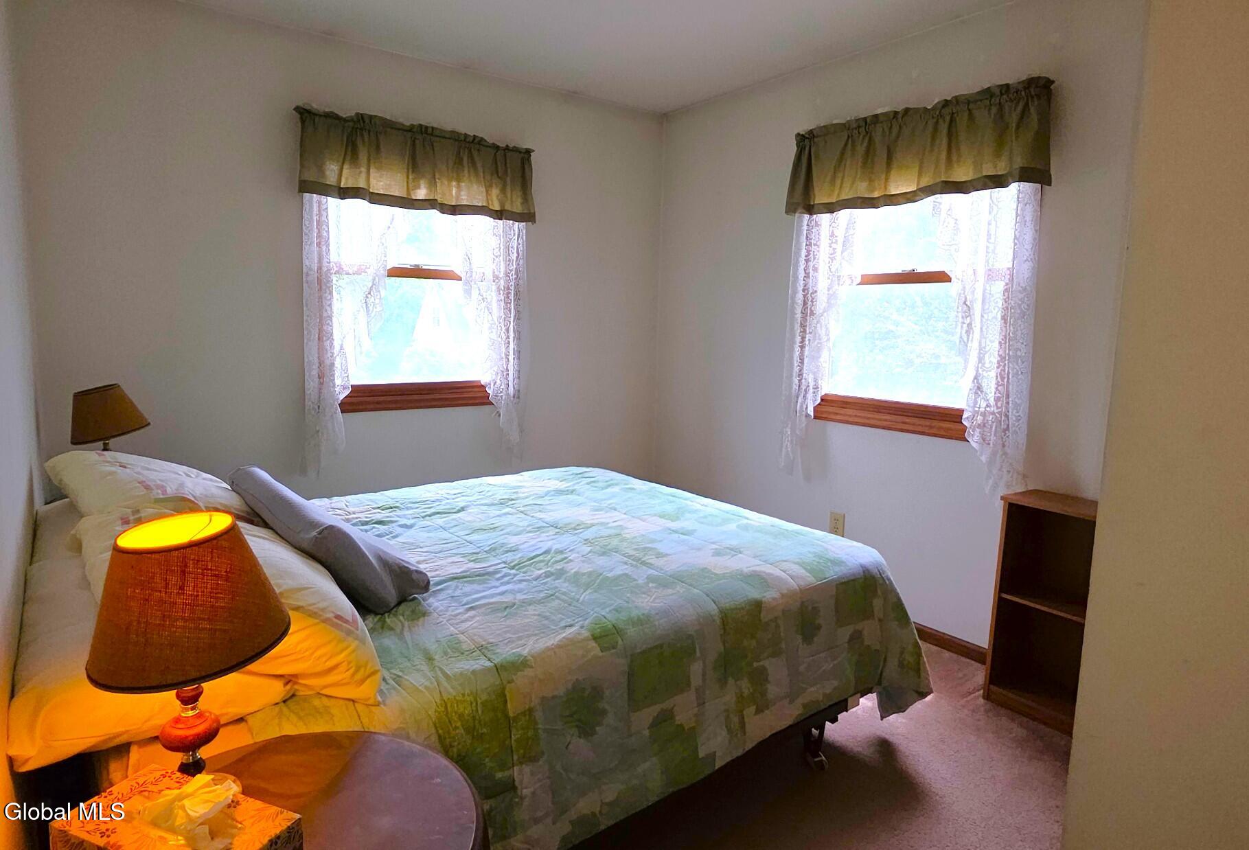 72 Magnolia Circle Ravena NY 12143