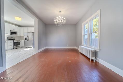 28 Everett Road Colonie NY 12205