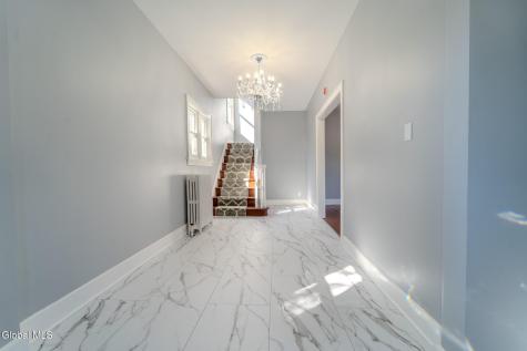 28 Everett Road Colonie NY 12205