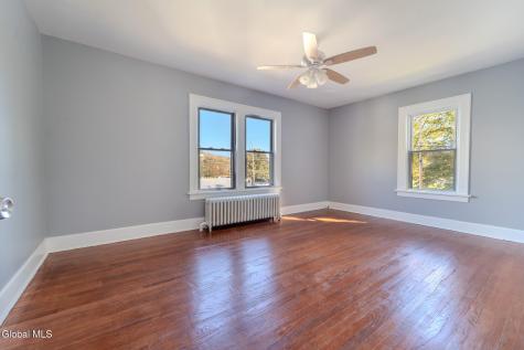 28 Everett Road Colonie NY 12205