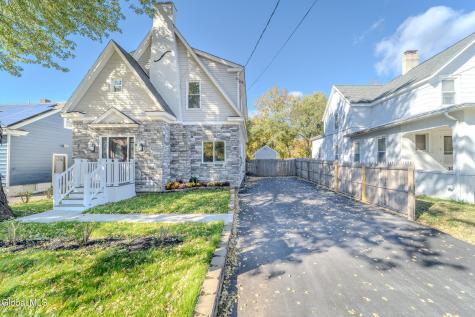 28 Everett Road Colonie NY 12205