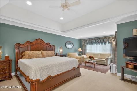 624 Grooms Road Clifton Park NY 12065