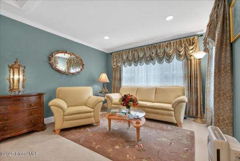 624 Grooms Road Clifton Park NY 12065