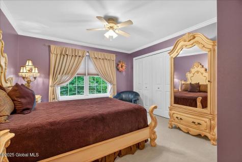 624 Grooms Road Clifton Park NY 12065