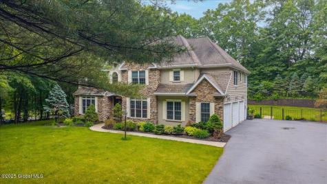 624 Grooms Road Clifton Park NY 12065