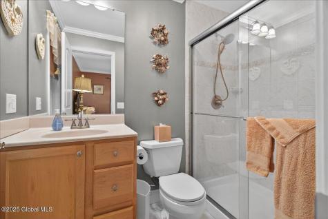 624 Grooms Road Clifton Park NY 12065