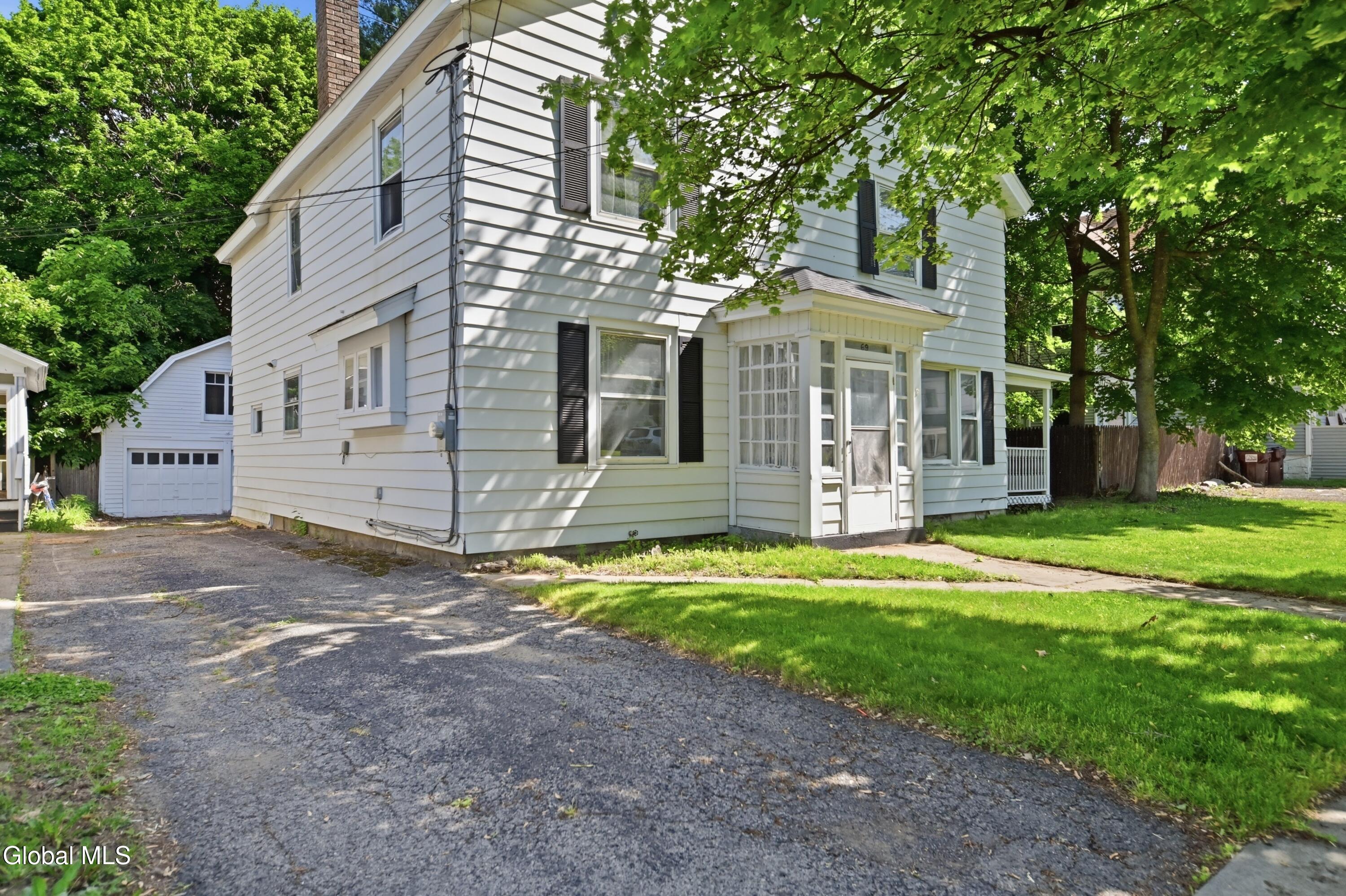69 Prospect Avenue Gloversville NY 12078