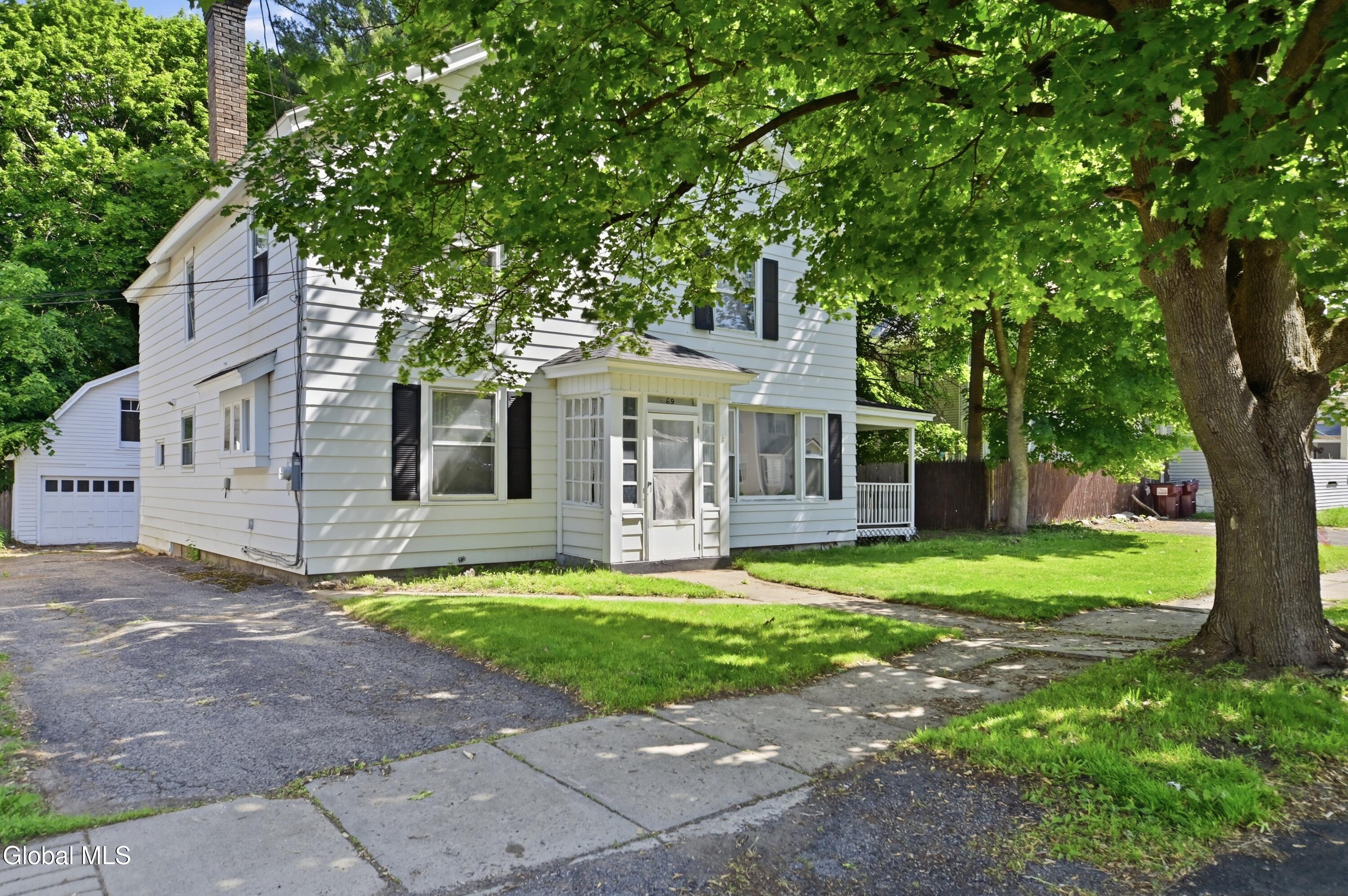 69 Prospect Avenue Gloversville NY 12078