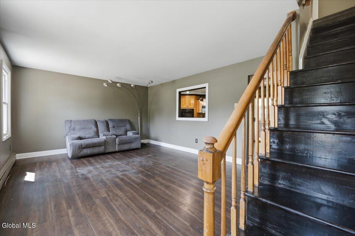 34 Skaarland Drive Burnt Hills NY 12027