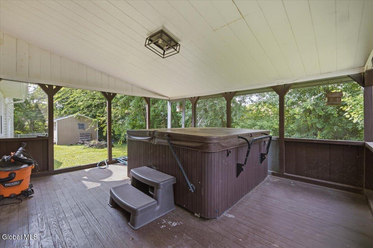 34 Skaarland Drive Burnt Hills NY 12027