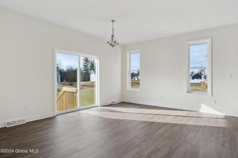 9 Brookhaven Court Saratoga Springs NY 12866