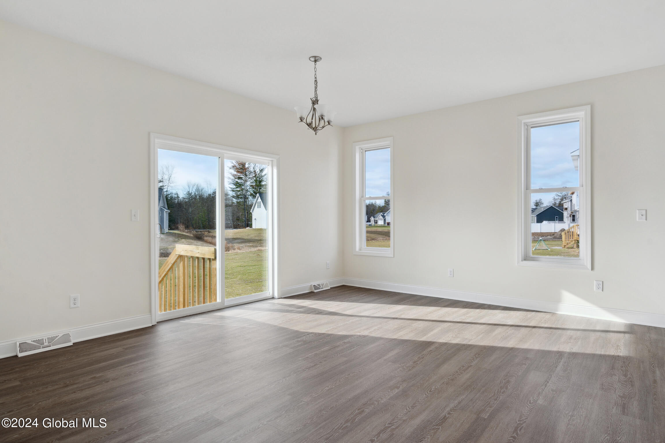 9 Brookhaven Court Saratoga Springs NY 12866