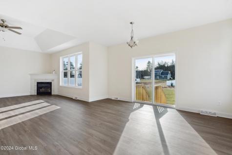 9 Brookhaven Court Saratoga Springs NY 12866