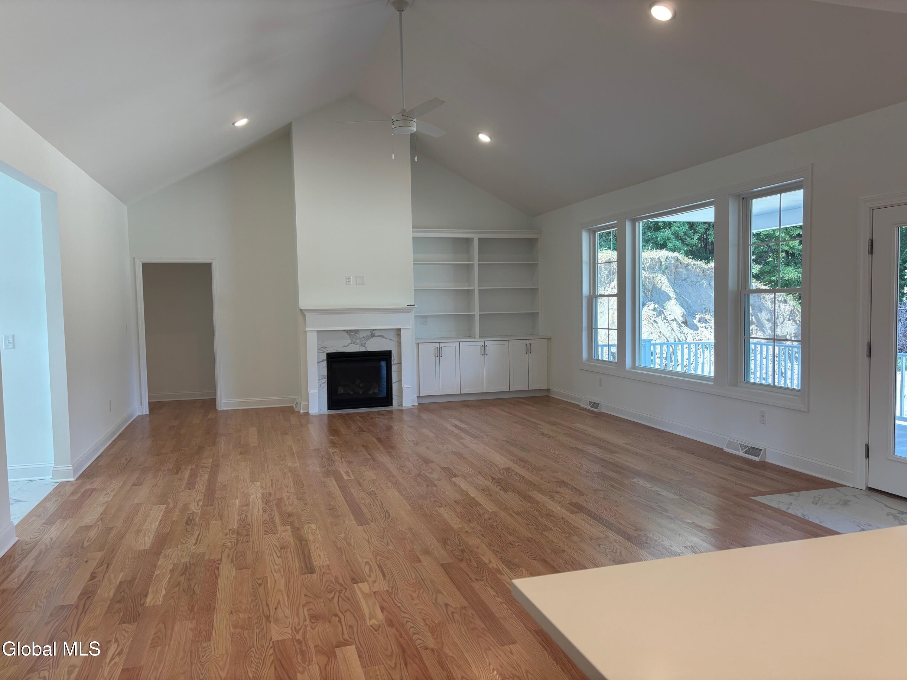9 Brookhaven Court Saratoga Springs NY 12866
