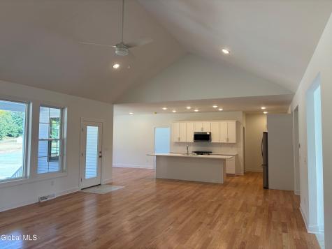 9 Brookhaven Court Saratoga Springs NY 12866