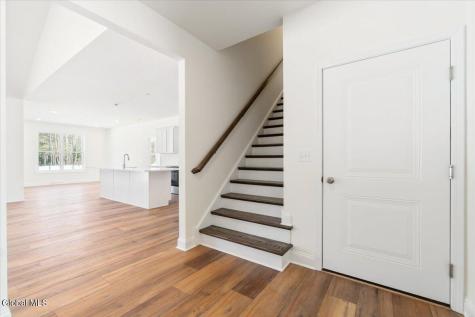 9 Brookhaven Court Saratoga Springs NY 12866