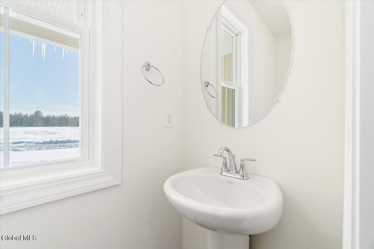9 Brookhaven Court Saratoga Springs NY 12866