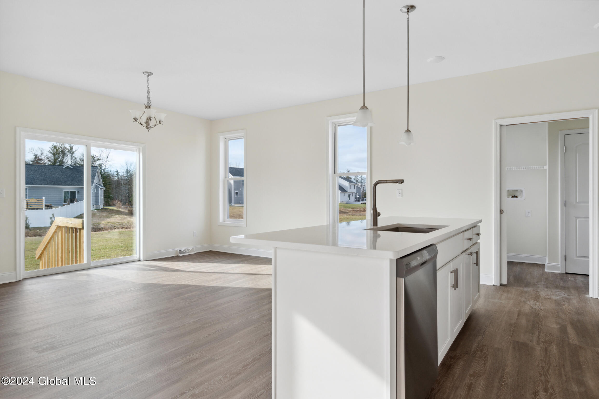 9 Brookhaven Court Saratoga Springs NY 12866